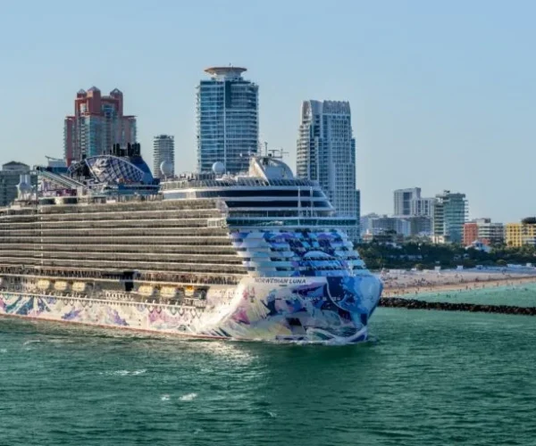 Norwegian Luna Debuts in Miami With Caribbean Sailings, Family Fun and NCL’s Longest Slide at Sea