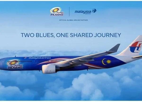 Malaysia Airlines unveils Mumbai Indians-themed aeroplane