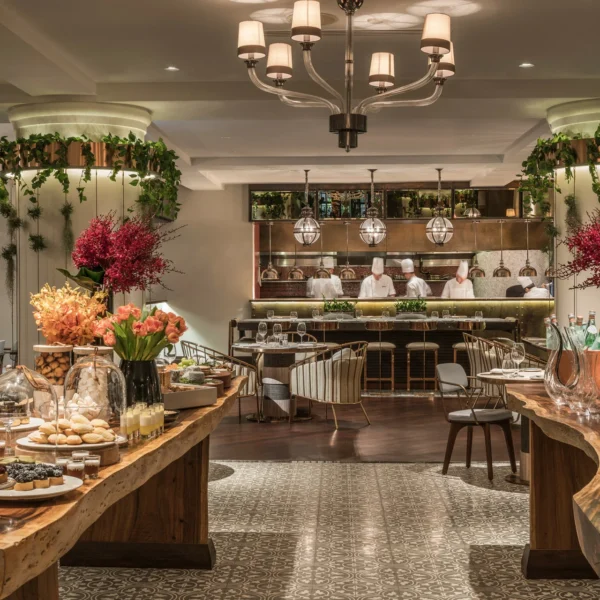 Four Seasons Hotel Singapore Is Redefining Multi-Gen Living and Bespoke Group Travel: Peter Draminsky